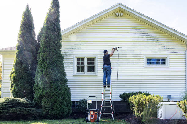 Best Commercial Pressure Washing  in Home Garden, CA