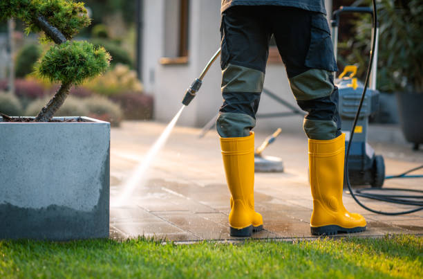 Why Choose Our Certified Pressure Washing Experts for Your Project Needs in Home Garden, CA?
